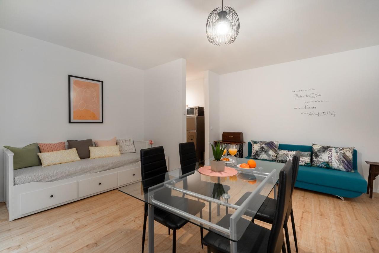 Apartment Brandesa กอร์จูลา ภายนอก รูปภาพ